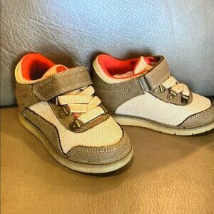 Comfy Baby Walkers - Tan and White